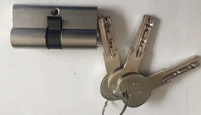 Chiavi di sicurezza per serrature di sicurezza
